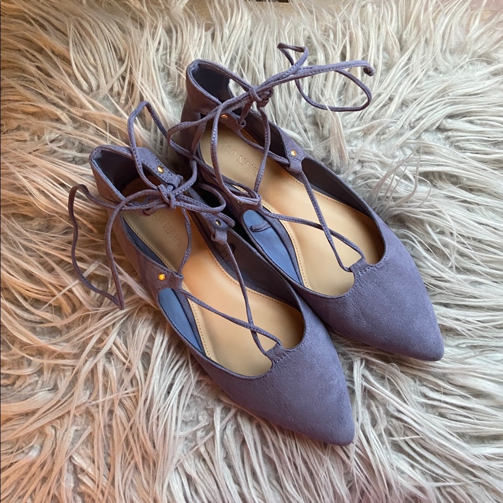 Old Navy - Faux Suede Lace Up Flats